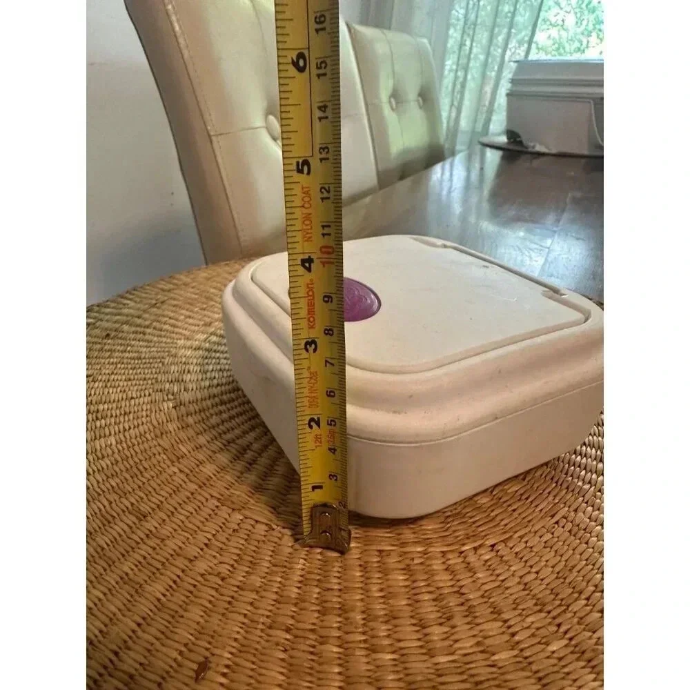 Kandoo Wipes plastic container